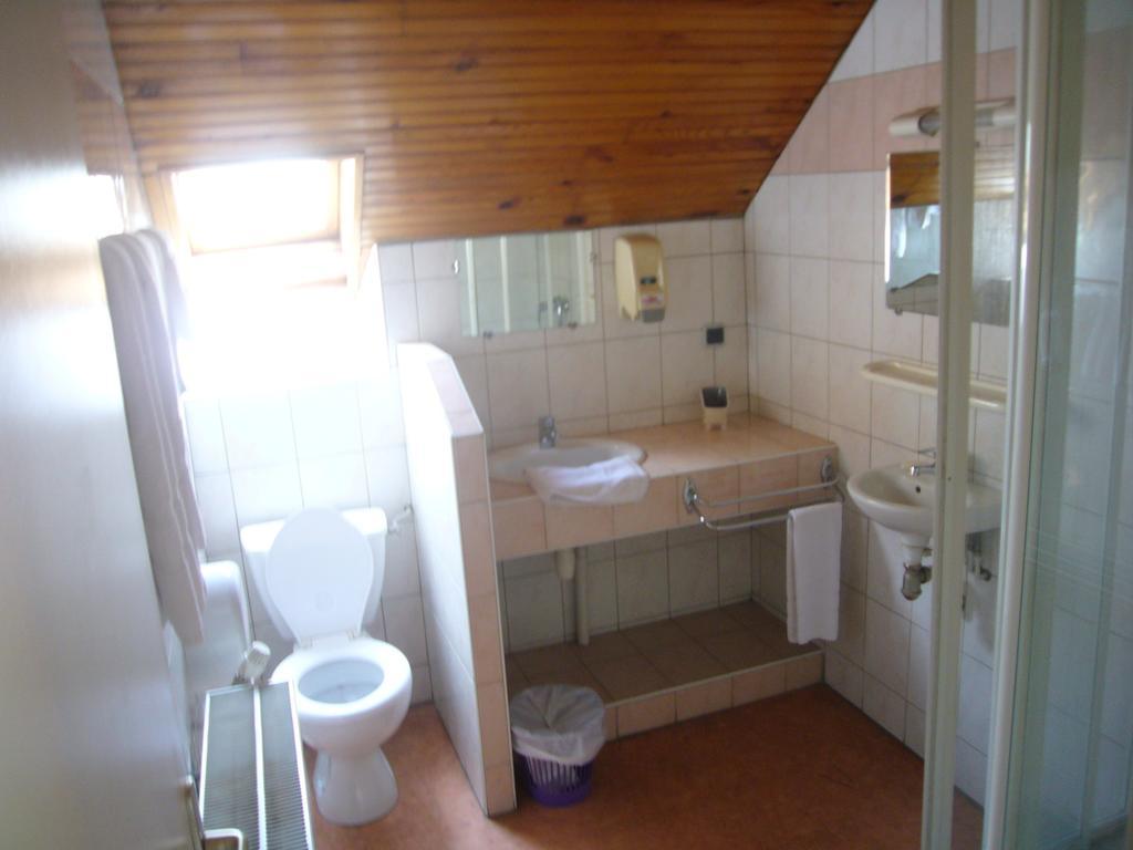 Le Relais Du Lac Le Lauzet-Ubaye Rom bilde